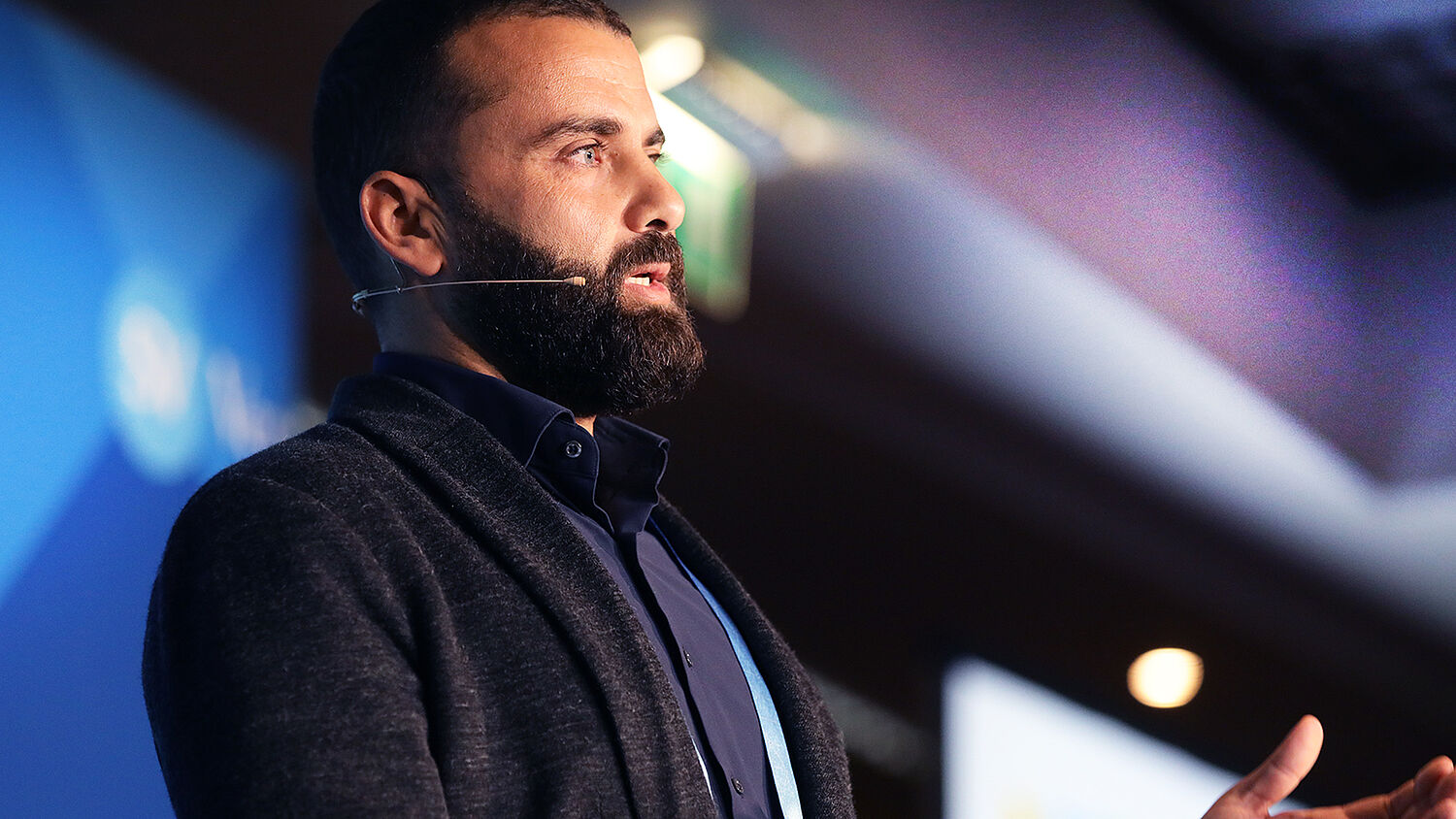 Houssem Ghanmi speaks at the Automotive Computing Conference 2025
