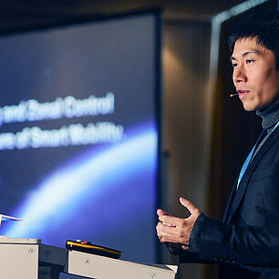 Eugene Wang speaks at the Automotive Computing Conference 2025